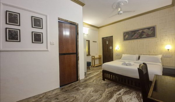 Clean and spacious room in Goa at Laliguras Villa