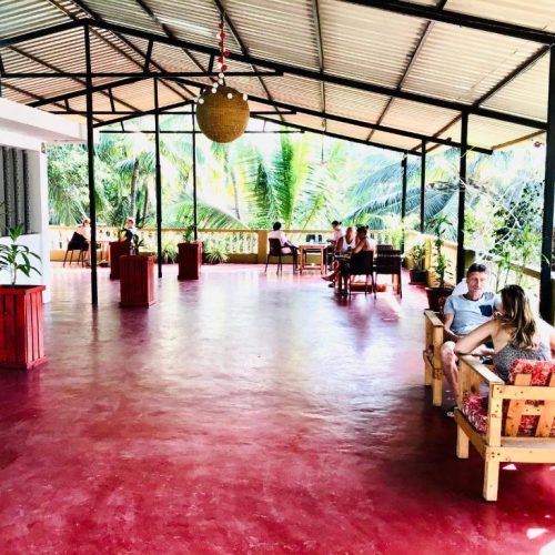 Peaceful tropical ambiance around Laligurasvilla property