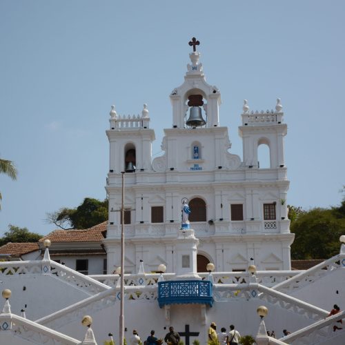 "Laliguras Villa boutique hotel logo Goa"